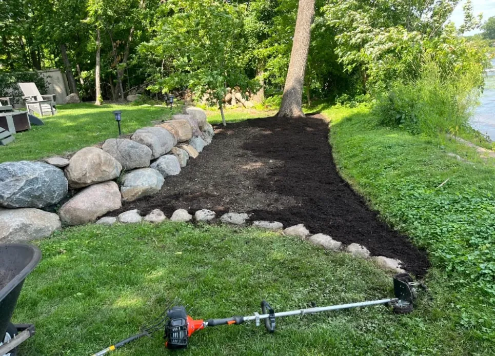 Commercial property with well-maintained luxury landscaping